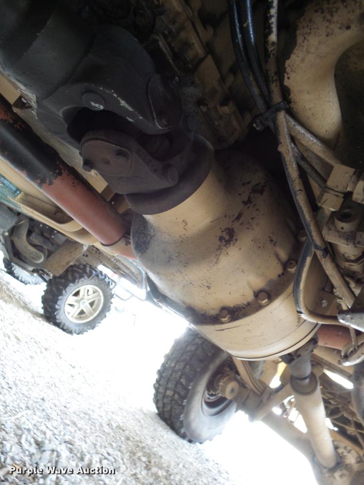 image for item AY9554 1998 Stewart Stevenson M-1078 flatbed truck