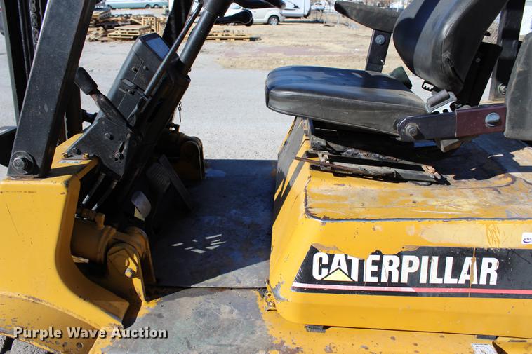 image for item BE9373 Caterpillar BP40 forklift