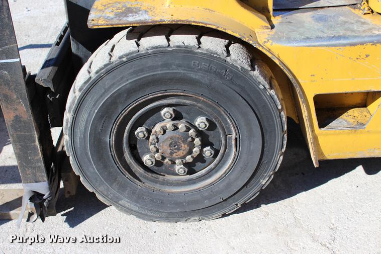 image for item BE9373 Caterpillar BP40 forklift