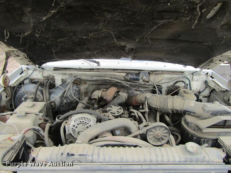 image for item DA3576 1994 Ford F450 Super Duty flatbed truck