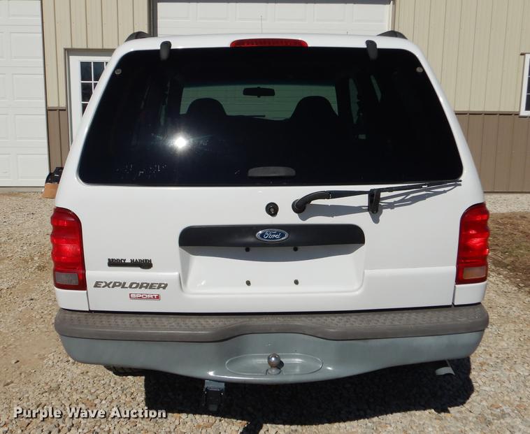 image for item DC0327 2001 Ford Explorer Sport SUV