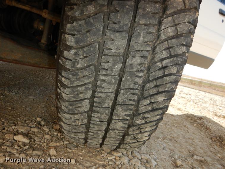 image for item DC0327 2001 Ford Explorer Sport SUV