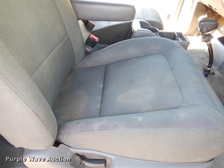 image for item DC0327 2001 Ford Explorer Sport SUV