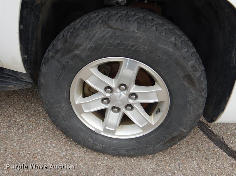 image for item DC0368 2012 GMC Yukon SUV