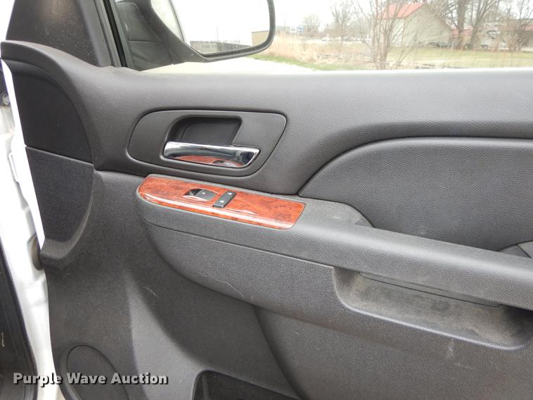 image for item DC0368 2012 GMC Yukon SUV