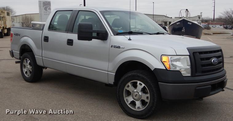 image for item DC0369 2010 Ford F150 XL SuperCrew pickup truck