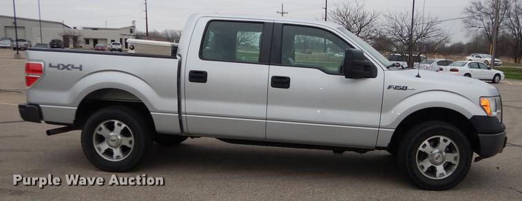 image for item DC0369 2010 Ford F150 XL SuperCrew pickup truck