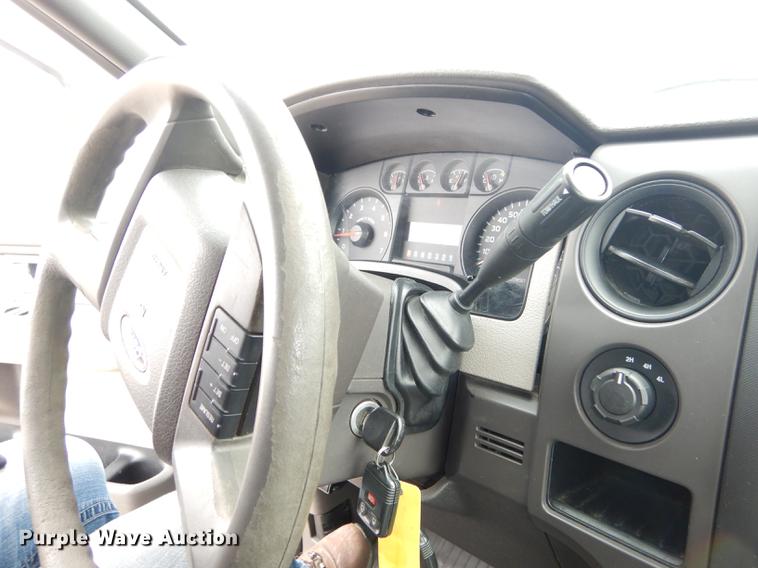 image for item DC0369 2010 Ford F150 XL SuperCrew pickup truck