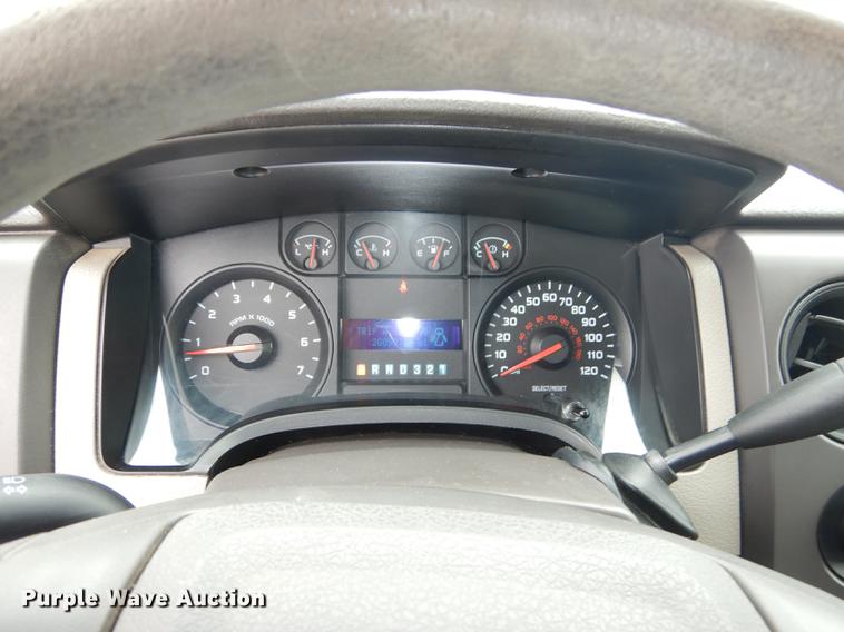 image for item DC0369 2010 Ford F150 XL SuperCrew pickup truck