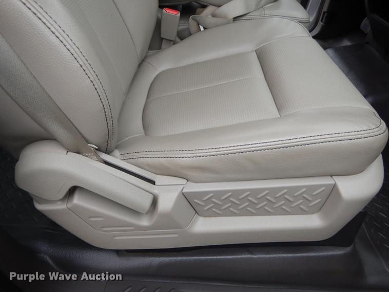 image for item DC0369 2010 Ford F150 XL SuperCrew pickup truck