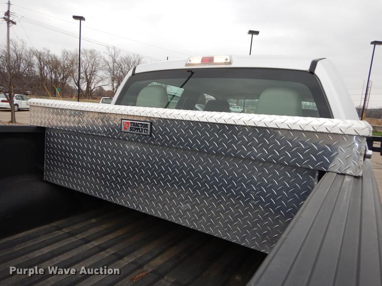 image for item DC0369 2010 Ford F150 XL SuperCrew pickup truck