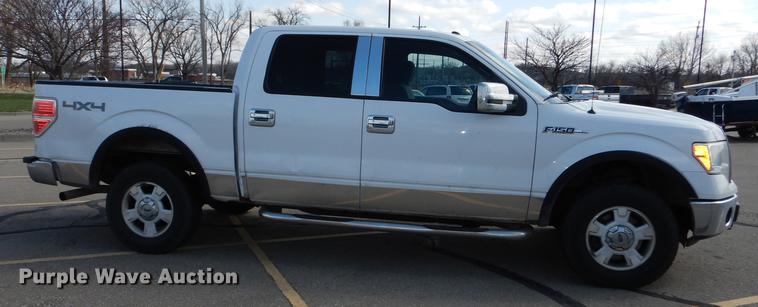 image for item DC0404 2011 Ford F150 XLT SuperCrew pickup truck