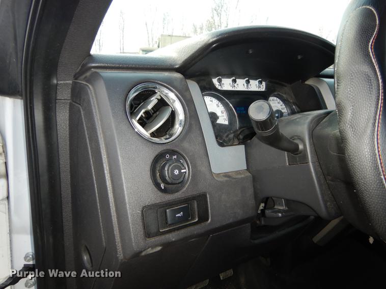 image for item DC0404 2011 Ford F150 XLT SuperCrew pickup truck