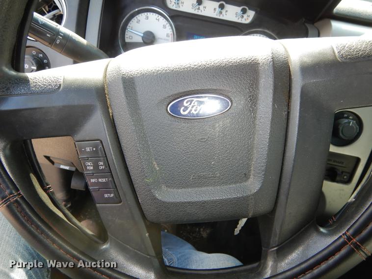 image for item DC0404 2011 Ford F150 XLT SuperCrew pickup truck