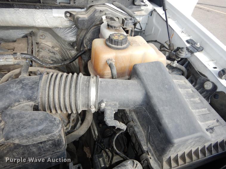 image for item DC0404 2011 Ford F150 XLT SuperCrew pickup truck