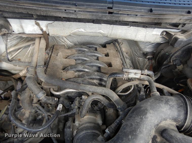 image for item DC0404 2011 Ford F150 XLT SuperCrew pickup truck