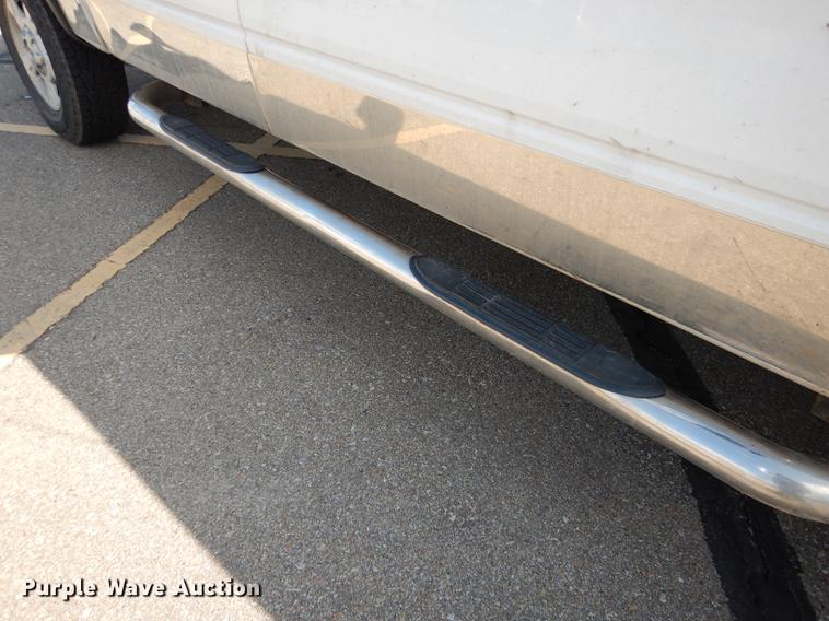 image for item DC0404 2011 Ford F150 XLT SuperCrew pickup truck