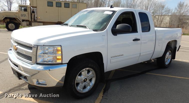 image for item DC0406 2012 Chevrolet Silverado 1500 Ext. Cab pickup truck