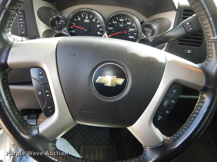 image for item DC0406 2012 Chevrolet Silverado 1500 Ext. Cab pickup truck