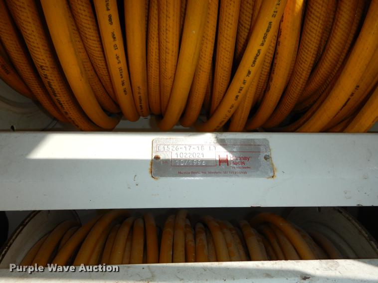 image for item DC0438 1996 Isuzu NPR applicator truck