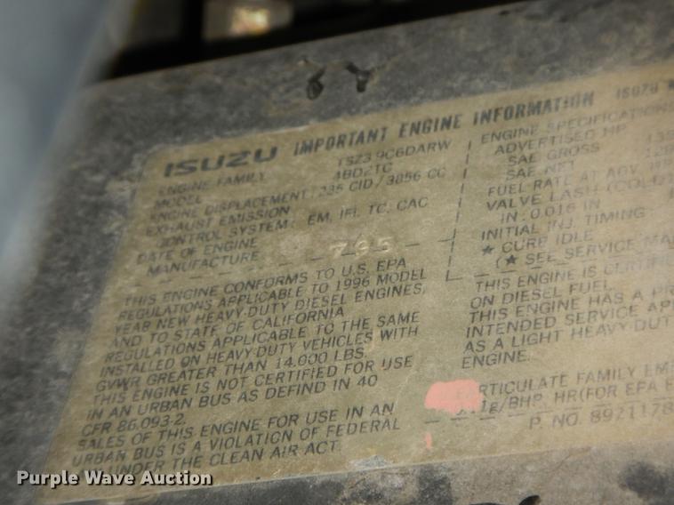 image for item DC0438 1996 Isuzu NPR applicator truck