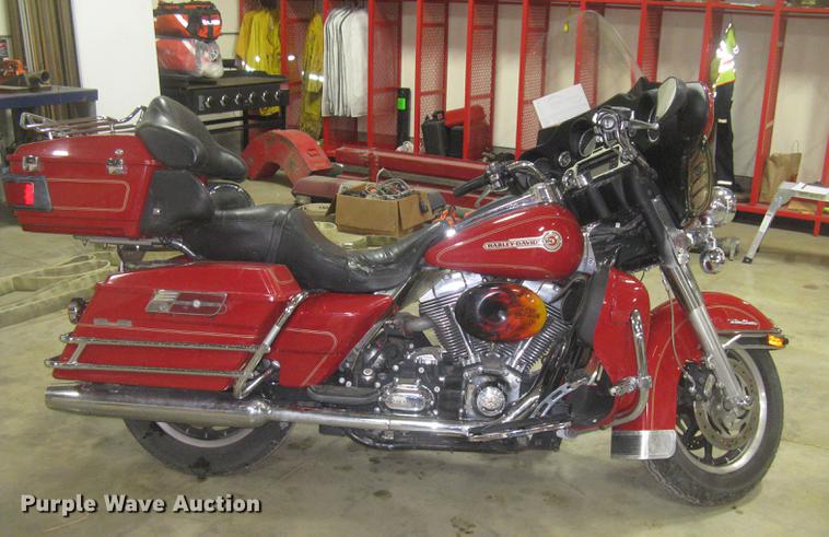 image for item DC2299 2007 Harley Davidson Ultra Classic Fire Fighter Special motorcycle