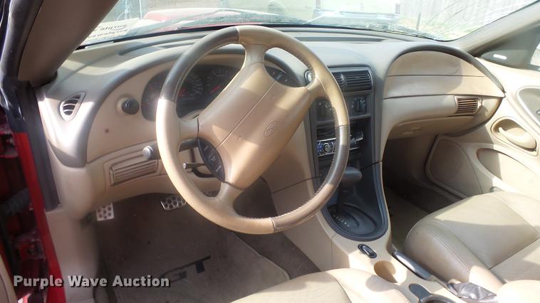 image for item DC3058 2003 Ford Mustang GT convertible