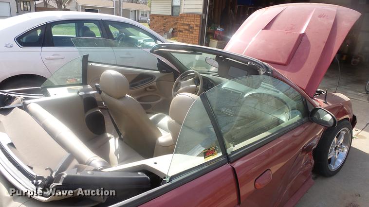 image for item DC3058 2003 Ford Mustang GT convertible