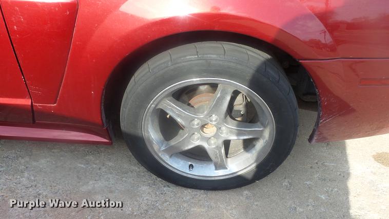 image for item DC3058 2003 Ford Mustang GT convertible