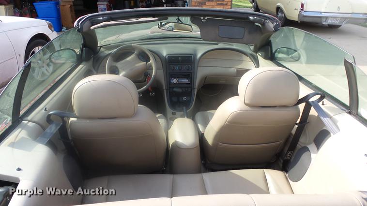 image for item DC3058 2003 Ford Mustang GT convertible