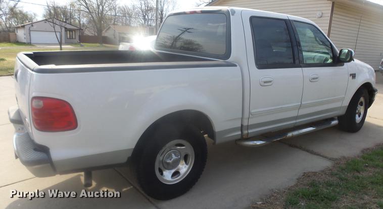 image for item DC3059 2001 Ford F150 SuperCrew pickup truck