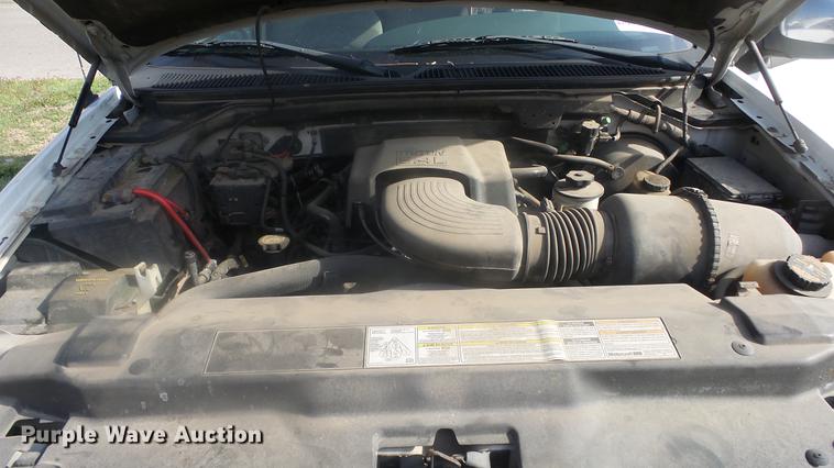 image for item DC3059 2001 Ford F150 SuperCrew pickup truck