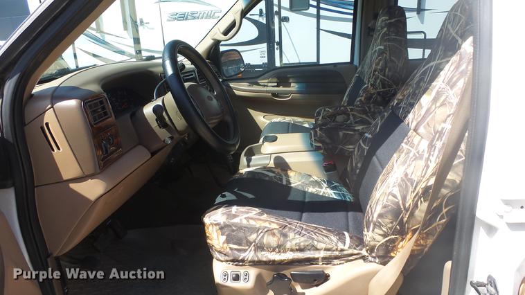 image for item DC3069 1999 Ford F250 Super Duty Crew Cab pickup truck