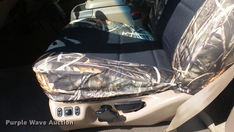 image for item DC3069 1999 Ford F250 Super Duty Crew Cab pickup truck