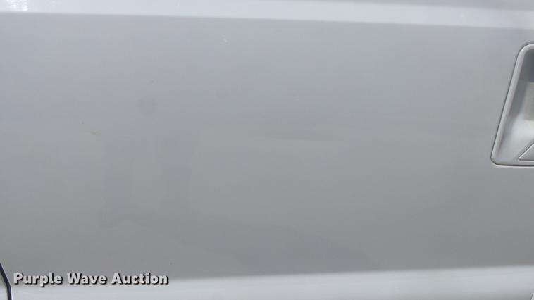 image for item DC3069 1999 Ford F250 Super Duty Crew Cab pickup truck