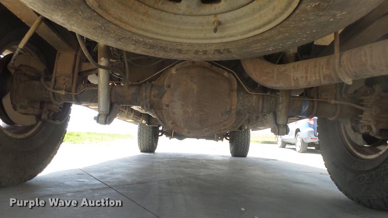 image for item DC3069 1999 Ford F250 Super Duty Crew Cab pickup truck