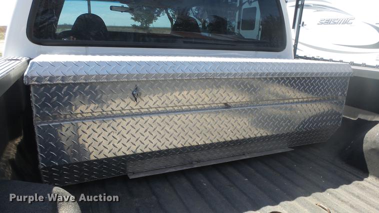 image for item DC3069 1999 Ford F250 Super Duty Crew Cab pickup truck