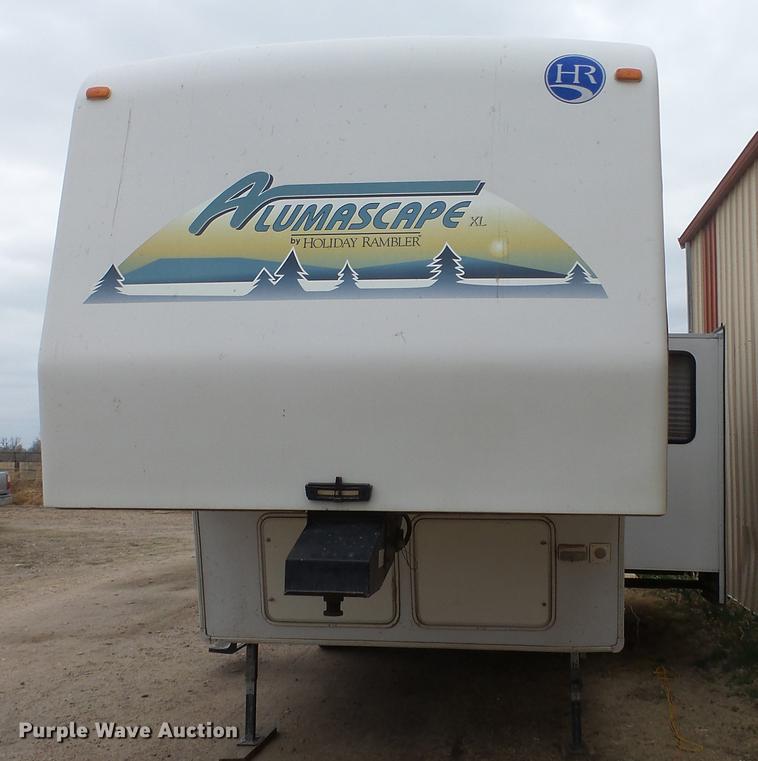 image for item DC3081 1999 Holiday Rambler Alumascape camper