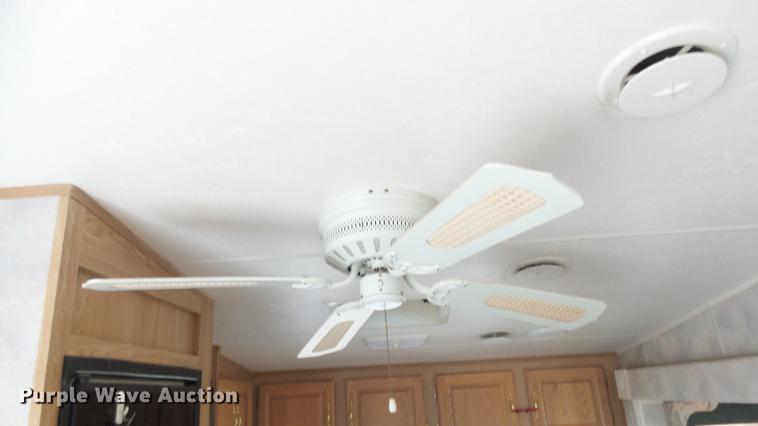 image for item DC3081 1999 Holiday Rambler Alumascape camper