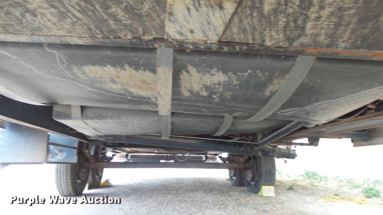 image for item DC3081 1999 Holiday Rambler Alumascape camper