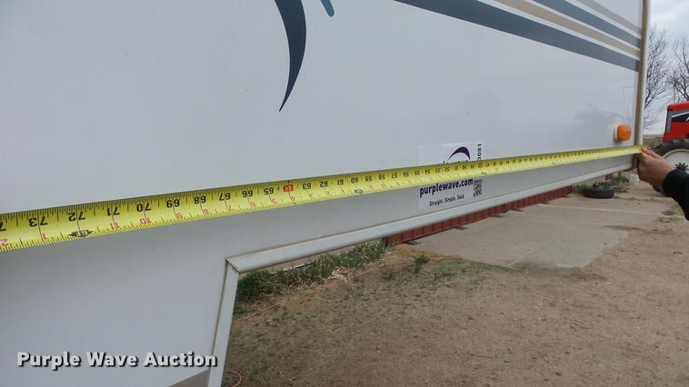 image for item DC3081 1999 Holiday Rambler Alumascape camper