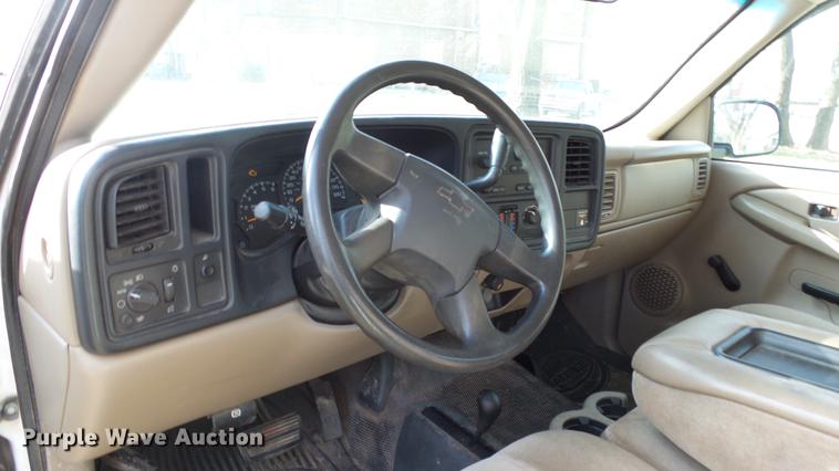 image for item DC3094 2007 Chevrolet Silverado 2500HD Ext. Cab pickup truck