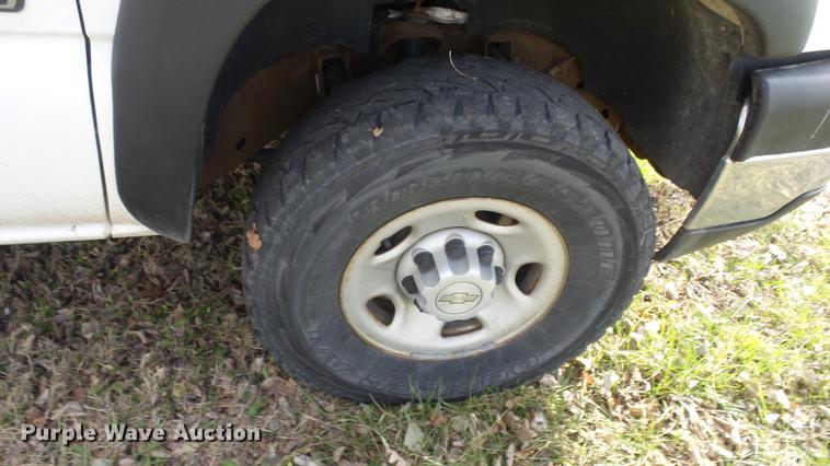 image for item DC3094 2007 Chevrolet Silverado 2500HD Ext. Cab pickup truck