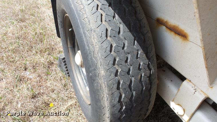 image for item DC3099 1997 Brooks PT92-6KXL pole trailer