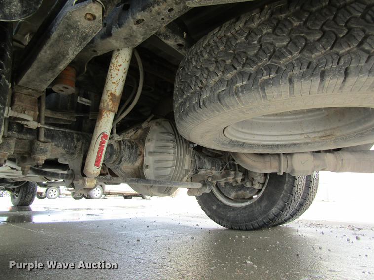 image for item DC4324 2014 Ford F350 Lariat Crew Cab pickup truck