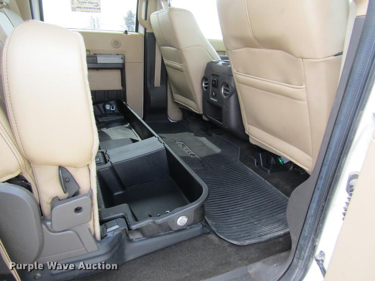 image for item DC4324 2014 Ford F350 Lariat Crew Cab pickup truck