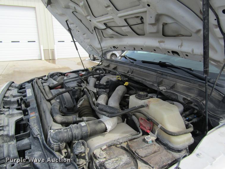 image for item DC4324 2014 Ford F350 Lariat Crew Cab pickup truck