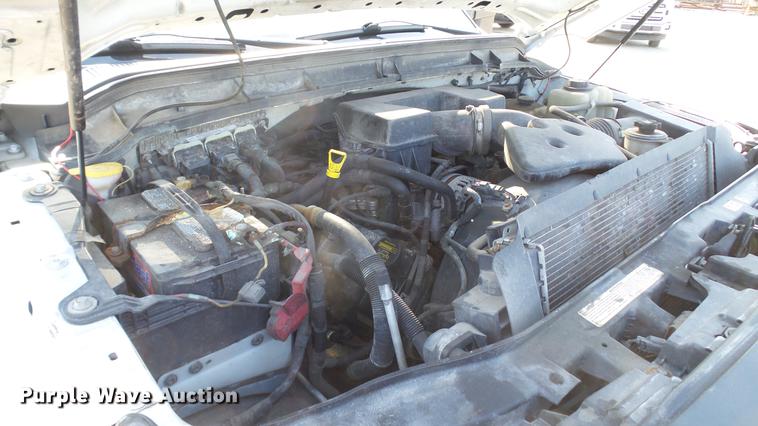 image for item DC5564 2012 Ford F250 Super Duty utility bed pickup truck