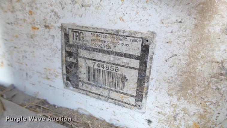 image for item DC5564 2012 Ford F250 Super Duty utility bed pickup truck