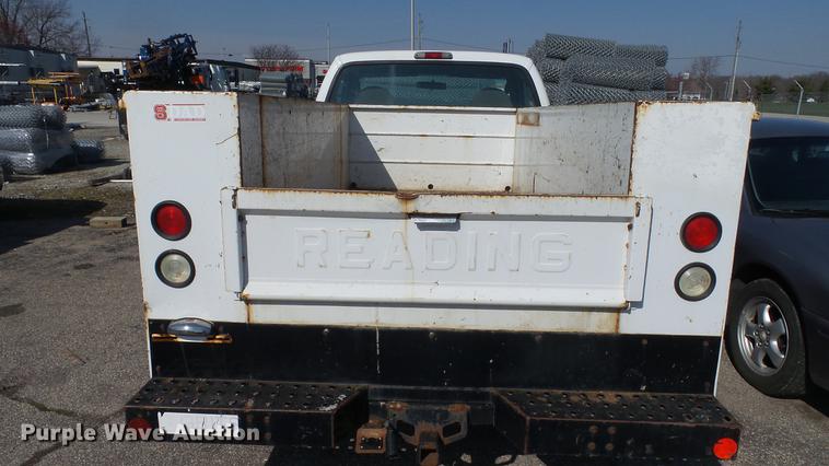 image for item DC5565 2006 Ford F250 Super Duty utility bed pickup truck